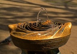 uwedigital-fountain-260307_640