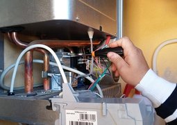 water-heater-1816642_640