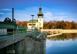 waterworks-4099767_640