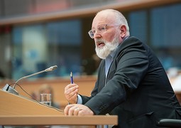 800px-Hearing_of_Frans_Timmermans_(the_Netherlands)_-_Executive_Vice_President-Designate_-_European_Green_Deal_(48865712988)