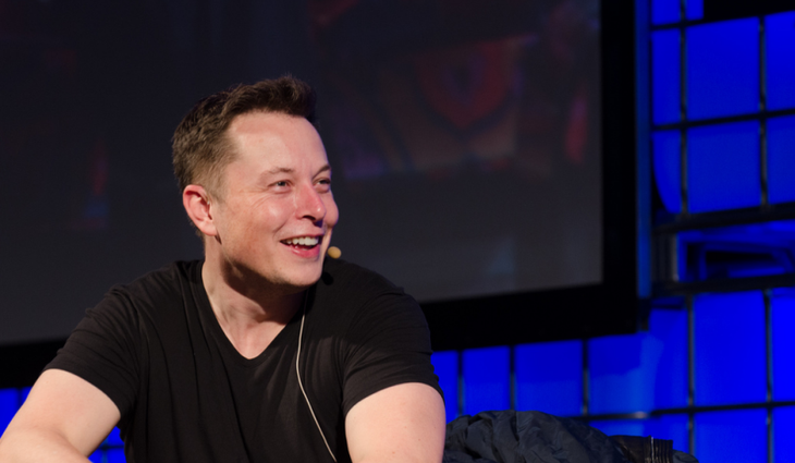 Apple podle Elona Muska začne prodávat elektromobily do roku 2020