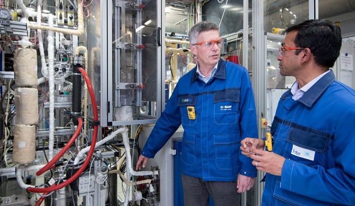 BASF vyvinula nový proces výroby metanolu šetrného ke klimatu