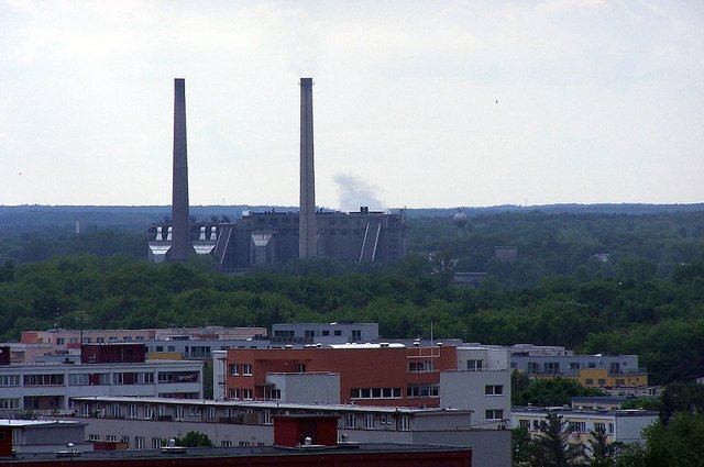 Brzy stoletá chemička modernizuje výrobu a investuje do ekologických opatření