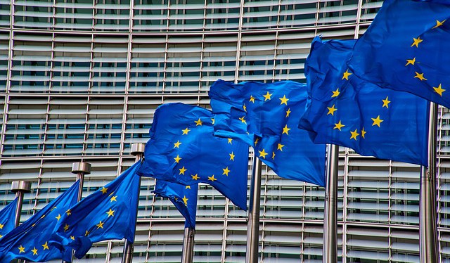 Evropská komise odsouhlasila volný pohyb pracovníků základní infrastruktury