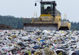 Firma poslala nepravdivé hlášení o nakládání s nebezpečnými odpady. Dostala pokutu 400 tisíc korun