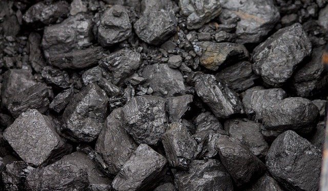 Jak se dařilo uhlí v České republice v letech 2010 - 2018?