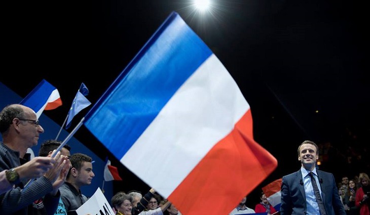 Macron chce být zeleným prezidentem. Americké klimatology zve do Francie