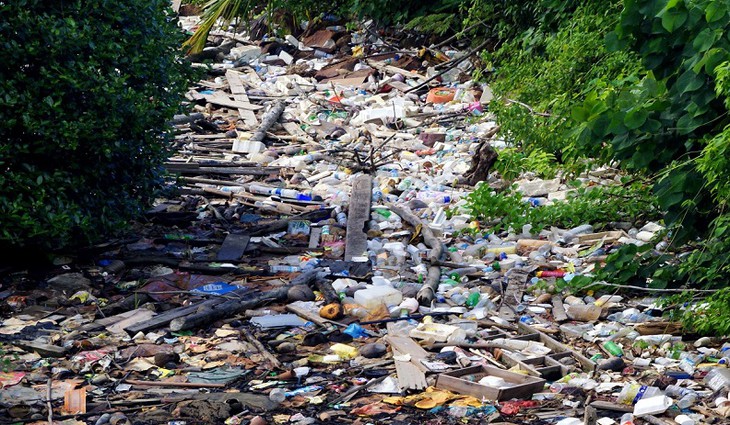 Malajsie zveřejní do konce roku 2020 strategii oběhového hospodářství pro plasty