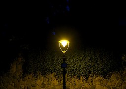 Miliony obcím na nové šetrné lampy, startují dotace na výměnu veřejného osvětlení
