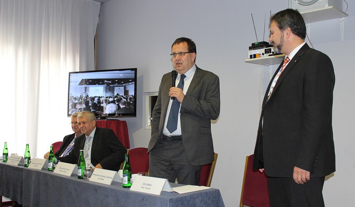 Ministr Jan Mládek vystoupil na konferenci CIRED