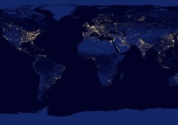 Množství světelného smogu celosvětově roste až o šest procent ročně. Zvýšený problém představuje z