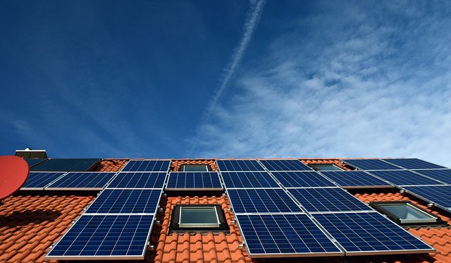 Nové aukce bez levné solární energie? Českou republiku bude stát elektřina víc, varuje Solární aso
