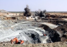 Open_pit_mining