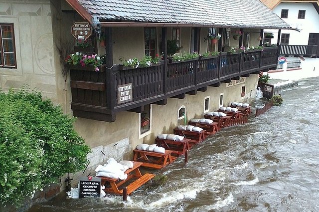 Povodně_2013,_Český_Krumlov_(008)