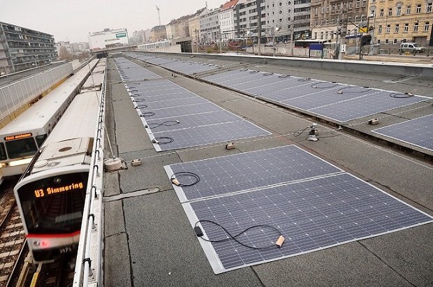 Premiéra: sluneční energie z fotovoltaických fólií pohání stanici vídeňského metra