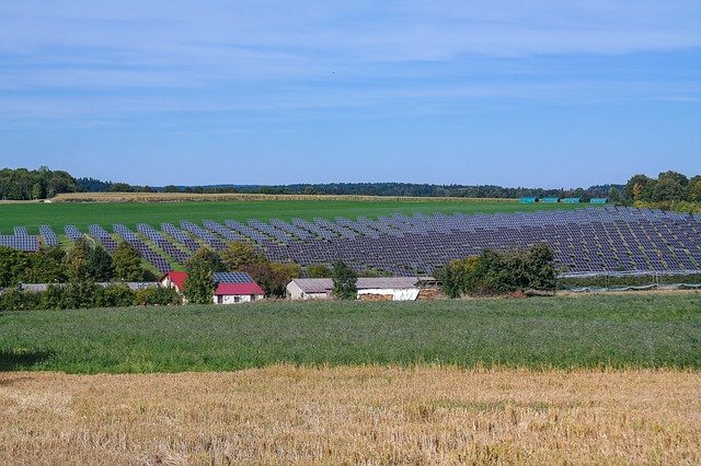 Připojením tří elektráren o kapacitě 2,1 MWp Photon Energy rozšiřuje své globální portfolio na 51,