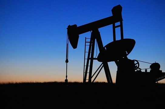 Ropa a ropné produkty za 1. pololetí roku 2016