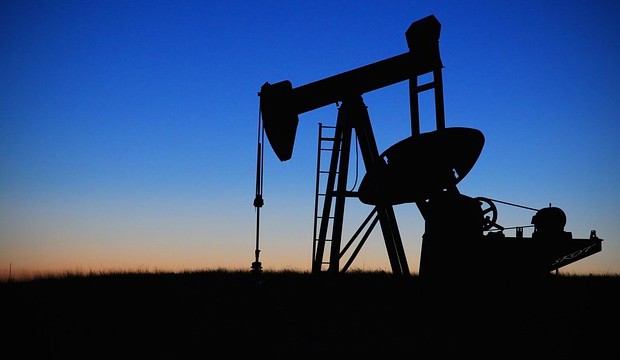 Ropa a ropné produkty za 1. pololetí roku 2016