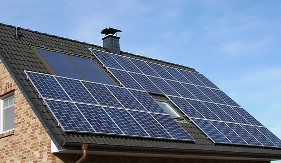Rozšíření podpory pro malé solární elektrárny posílí decentralizaci energetiky