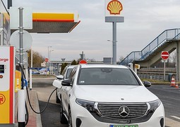 Shell začíná nabízet ve střední a východní Evropě rychlonabíjení elektromobilů