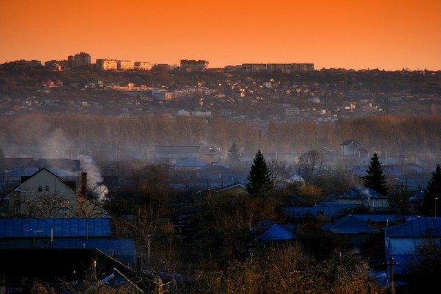 Srovnání zamořenosti vesnic kouřem z domácího vytápění má první výsledky. Data jsou alarmující!