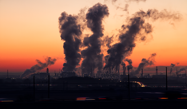 Tlak na životní prostředí z průmyslového znečištění těžkými kovy klesá