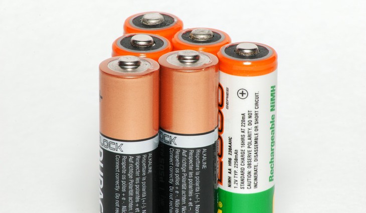 Unijní normy zafungovaly – Evropa se ve sběru baterií výrazně zlepšuje. Čeká nás však obtížný rok