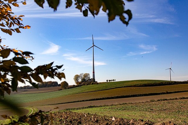 Více než 300 miliard korun investic přinese rozvoj čisté energetiky v ČR do 2030