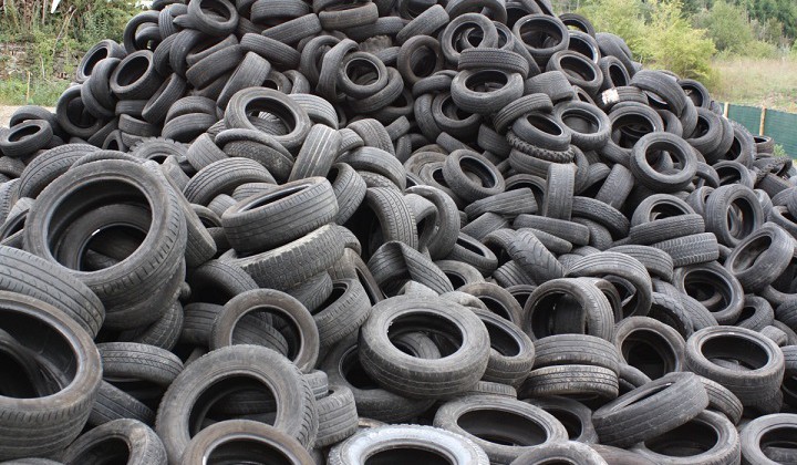 Víte kam s použitými oleji nebo vysloužilými pneumatikami? V Brně je to jednoduché