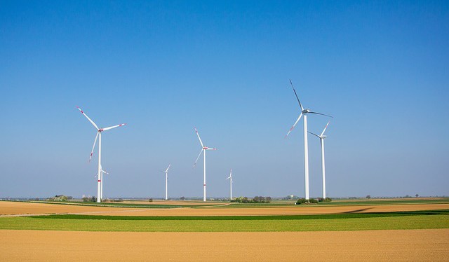 Výbor ENVI chce zvýšit podíl obnovitelných zdrojů na spotřebě energie na 35 % do 2030