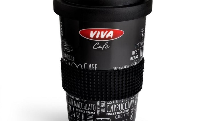 Zákazníci OMV si mohou od října vychutnat čerstvou kávu z opakovaně použitelných porcelánových hrn