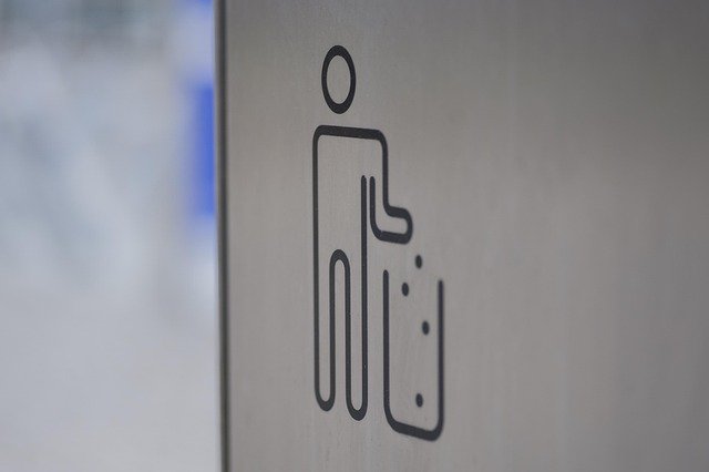 andrzejrembowski-recycle-bin-4173651_640
