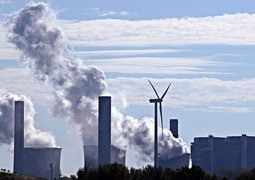 coal-fired-power-station-3767893_640