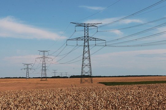 electricity-gda92b196b_640.jpg