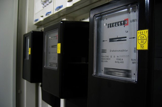 electricity-meter-96863_640.jpg