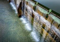 fietzfotos-waterworks-4099769_640