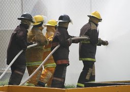 firemen-758469_640