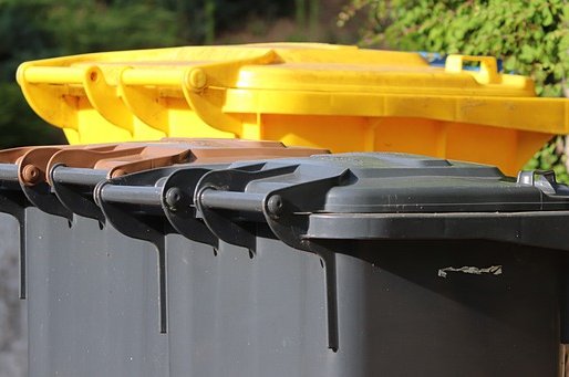 garbage-cans-gca9b92d07_640