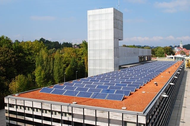 hf_redaktion-solar-panel-10346180_640
