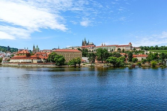 ipekelnik-prague-7347943_640