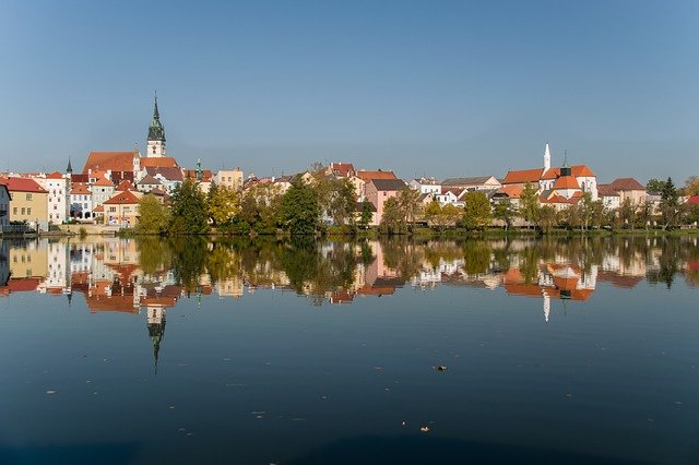 jindrichuv-hradec-4763621_640.jpg