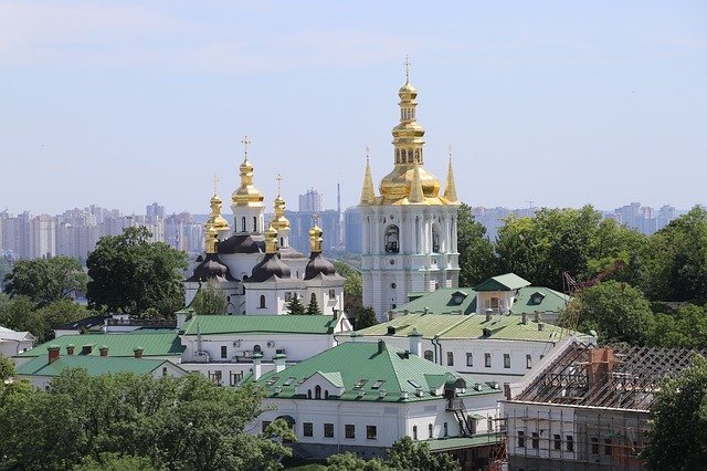 kiev-pechersk-lavra-2652571_640.jpg