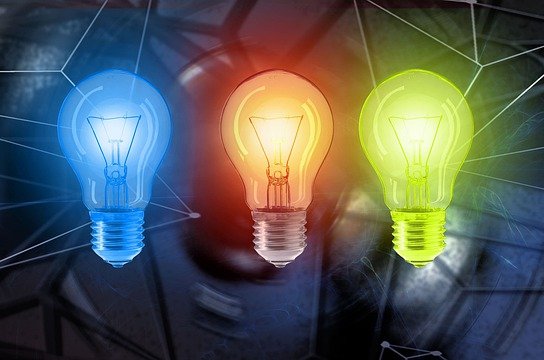 light-bulb-4699328_640.jpg
