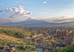 makalu-armenia-3721418_640