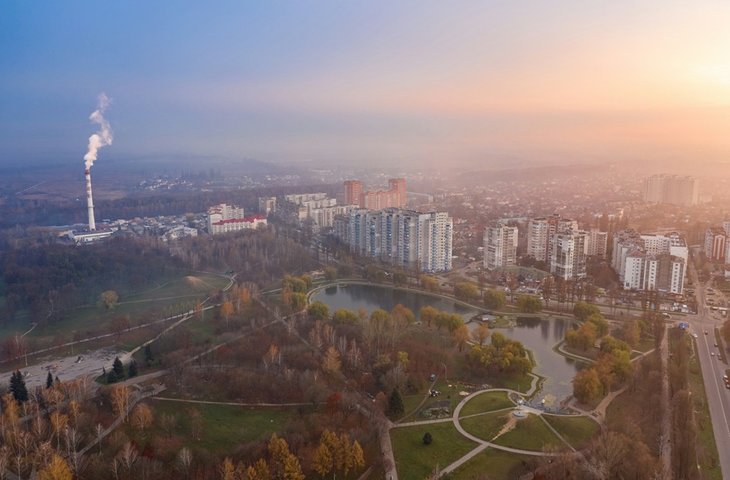 maksym-diachenko-b7vG3KFHIrM-unsplash