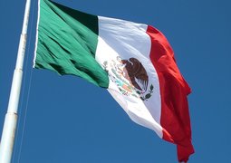 mediosaudiovisuales-flag-815077_640