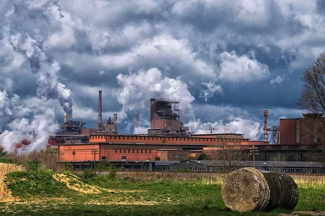 michi-nordlicht-industry-3700766_640