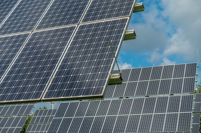 mrganso-photovoltaic-system-2742305_640
