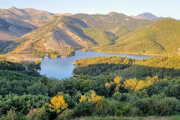 nature-highland-nature-reserve-wilderness-ecosystem-tarn-1542277-pxhere.com