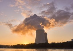 nuclear-power-plant-4535760_640